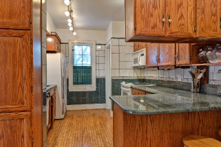 1421 CHRISTINA ST North, Sarnia, Ontario, Canada