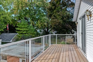 1421 CHRISTINA ST North, Sarnia, Ontario, Canada