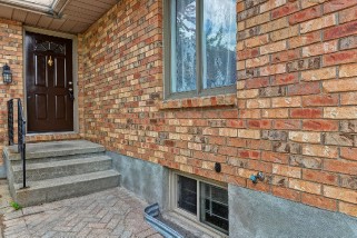 1038 FINCH DR, Sarnia, Ontario, Canada