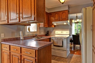 1038 FINCH DR, Sarnia, Ontario, Canada