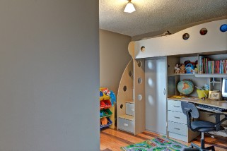 1038 FINCH DR, Sarnia, Ontario, Canada