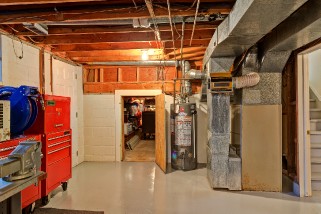1322 WILTSHIRE DR, Sarnia, Ontario, Canada