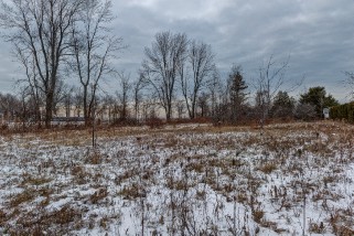 4262 BLUEPOINT DR, Plympton-Wyoming, Ontario, Canada