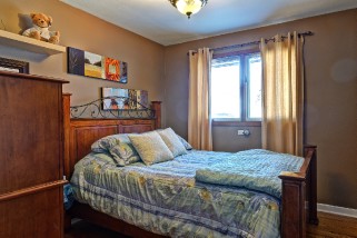 1424 LECARON AVE, Sarnia, Ontario, Canada