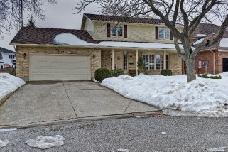 2439 LAKEFIELD, Sarnia, Ontario, Canada