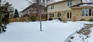 2439 LAKEFIELD, Sarnia, Ontario, Canada