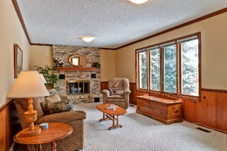 2439 LAKEFIELD, Sarnia, Ontario, Canada