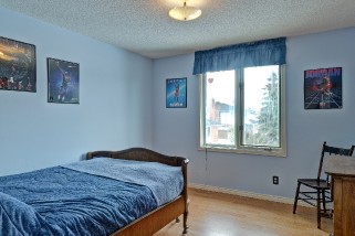 2439 LAKEFIELD, Sarnia, Ontario, Canada