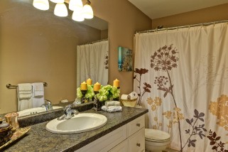 712 FOREST HILL CRT, Sarnia, Ontario, Canada