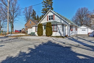 2002 BEACHWOOD AVE, Sarnia, Ontario, Canada