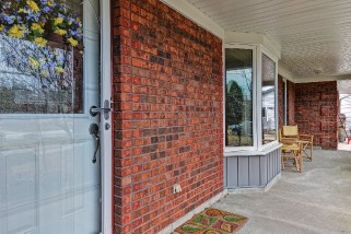 6892 FRANCIS ST, Plympton-Wyoming, Ontario, Canada