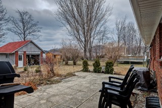 6892 FRANCIS ST, Plympton-Wyoming, Ontario, Canada