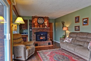 6892 FRANCIS ST, Plympton-Wyoming, Ontario, Canada