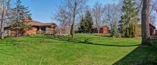 2435 LISA CRES, Sarnia, Ontario, Canada