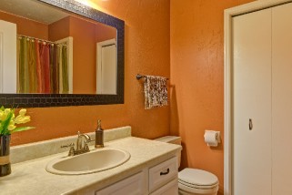 2435 LISA CRES, Sarnia, Ontario, Canada