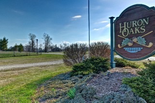 2435 LISA CRES, Sarnia, Ontario, Canada