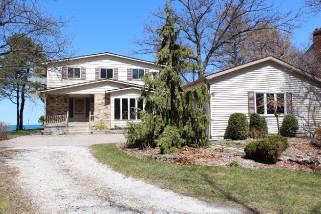 1894 LAKESHORE RD, Sarnia, Ontario, Canada