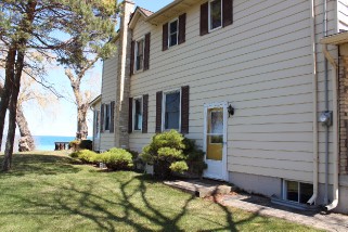1894 LAKESHORE RD, Sarnia, Ontario, Canada