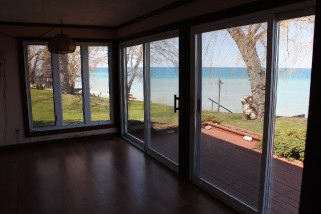 1894 LAKESHORE RD, Sarnia, Ontario, Canada