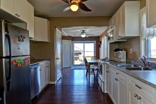 2440 LONDON LINE, Sarnia, Ontario, Canada