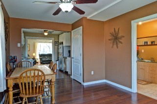 2440 LONDON LINE, Sarnia, Ontario, Canada