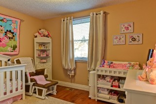 614 BRISTOL ST, Sarnia, Ontario, Canada
