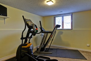 614 BRISTOL ST, Sarnia, Ontario, Canada