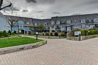 1500 VENETIAN BLVD W-36, Point Edward, Ontario, Canada