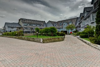 1500 VENETIAN BLVD W-36, Point Edward, Ontario, Canada