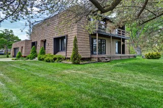 2369 OLD LAKESHORE RD, Sarnia, Ontario, Canada