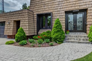 2369 OLD LAKESHORE RD, Sarnia, Ontario, Canada