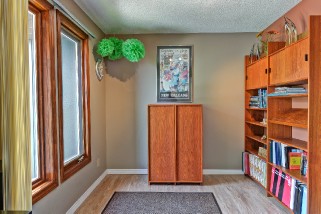 2369 OLD LAKESHORE RD, Sarnia, Ontario, Canada