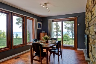 2369 OLD LAKESHORE RD, Sarnia, Ontario, Canada