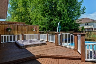 2972 DELIA CRES, Sarnia, Ontario, Canada