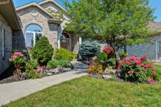 49 RONALD BLOORE DR, Sarnia, Ontario, Canada
