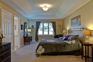 49 RONALD BLOORE DR, Sarnia, Ontario, Canada