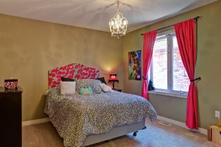 49 RONALD BLOORE DR, Sarnia, Ontario, Canada