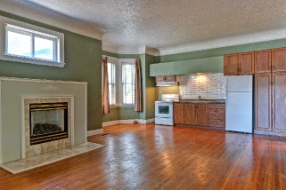 304 CHARLES ST, Point Edward, Ontario, Canada