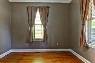 304 CHARLES ST, Point Edward, Ontario, Canada