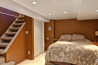 304 CHARLES ST, Point Edward, Ontario, Canada
