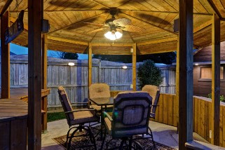 633 HUMBER DR, Sarnia, Ontario, Canada