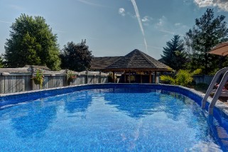 633 HUMBER DR, Sarnia, Ontario, Canada