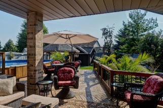 633 HUMBER DR, Sarnia, Ontario, Canada