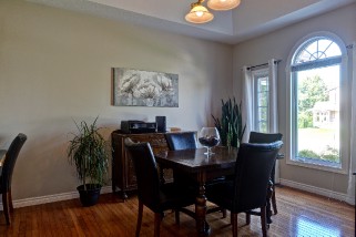633 HUMBER DR, Sarnia, Ontario, Canada