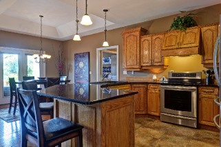 633 HUMBER DR, Sarnia, Ontario, Canada