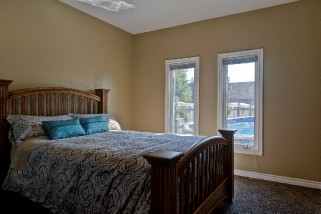 633 HUMBER DR, Sarnia, Ontario, Canada