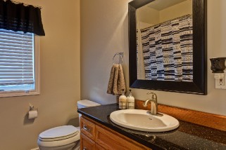 633 HUMBER DR, Sarnia, Ontario, Canada