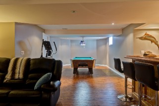 633 HUMBER DR, Sarnia, Ontario, Canada