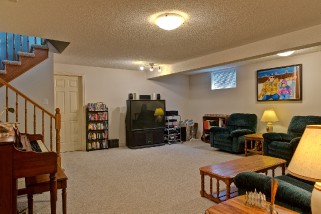 341 KIRAN CRT, Sarnia, Ontario, Canada