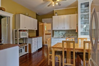 188 MITTON ST South, Sarnia, Ontario, Canada